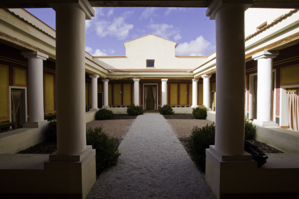 A) Visita libre al Museo A) Visita libre al Museo